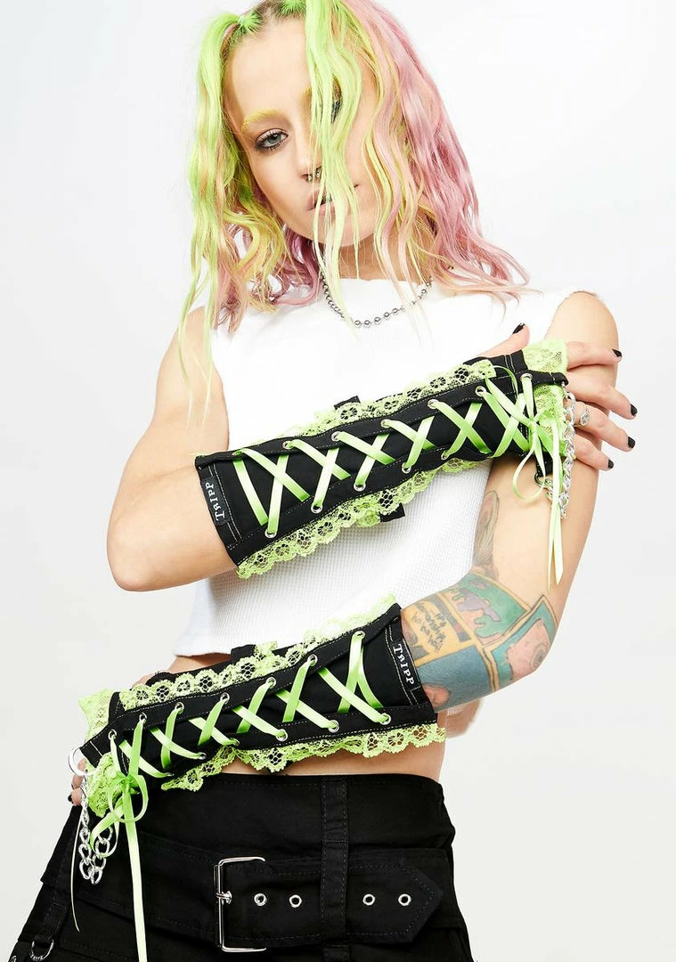 Tripp NYC Scarves & Gloves Green Lace Arm Warmers 4 Tripp NYC Scarves & Gloves Green Lace Arm Warmers